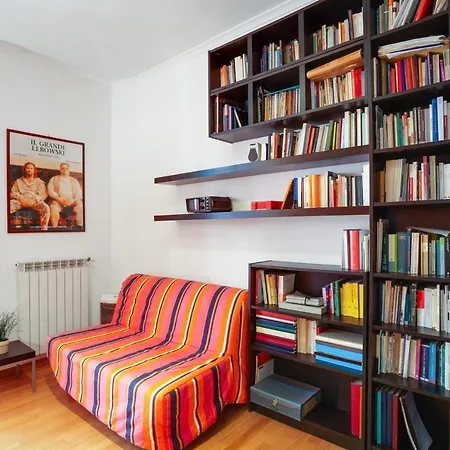 *movies & Books* Stylish House With Jacuzzi Appartement Bari